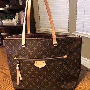 Louis Vuitton Tote